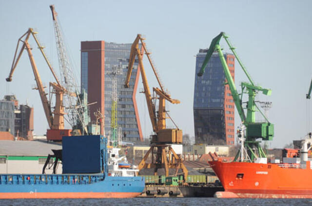 Uostas toliau investuoja į kanalo gilinimą