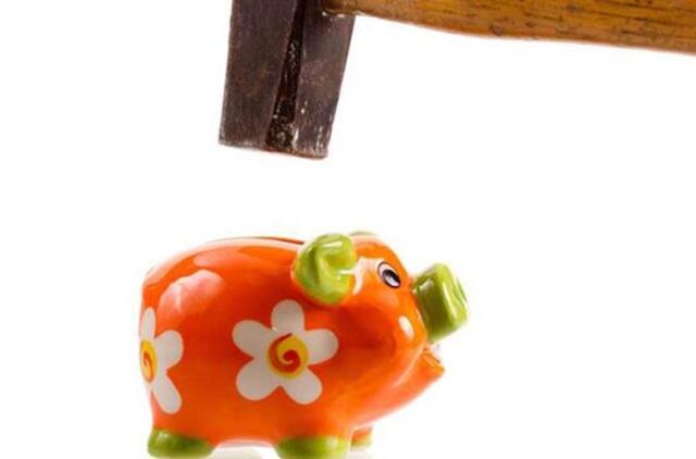 Visiškai netaupančių gyventojų sumažėjo daugiau nei dukart