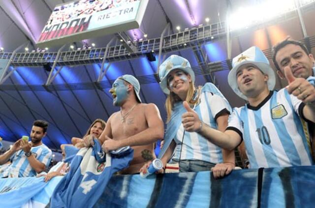 Argentinos futbolo aistruolis, kad palaikytų mėgstamą komandą, numynė 3000 kilometrų
