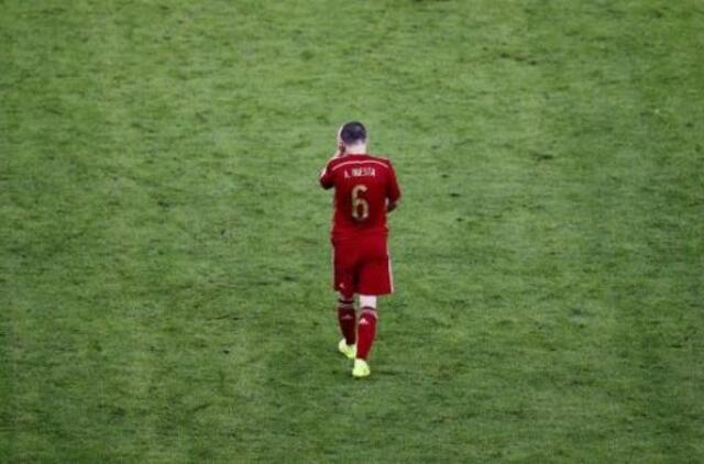 Ispanijos futbolininkai pralaimėjo čiliečiams ir prarado galimybes patekti į aštuntfinalį