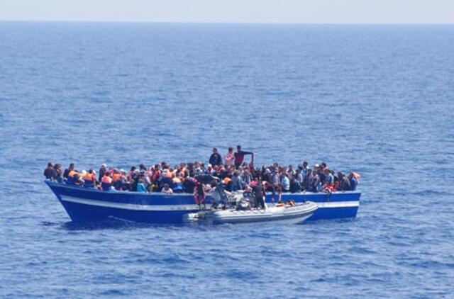 Italijos pajėgos žvejų laive aptiko 30 migrantų kūnų