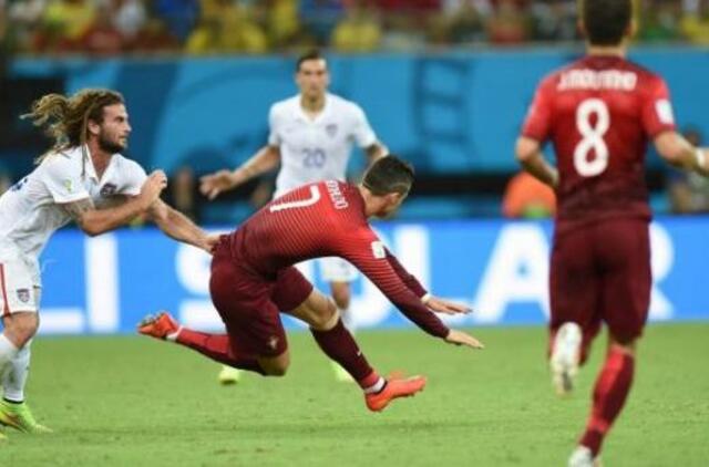 JAV ir Portugalijos futbolininkų susitikimas baigėsi lygiosiomis 2:2