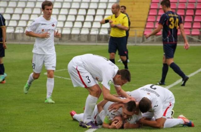 "Klaipėdos granitas" sutriuškintas Marijampolėje