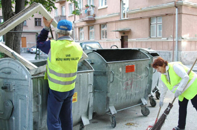 Klaipėdos kiemai skęs šiukšlėse?