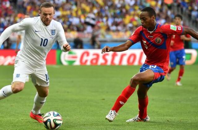 Kosta Rikos futbolininkai sužaidė lygiosiomis su anglais ir tapo D grupės nugalėtojais