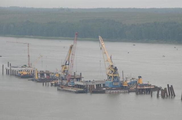 Prašys ištirti žalą, padarytą SGD terminalui