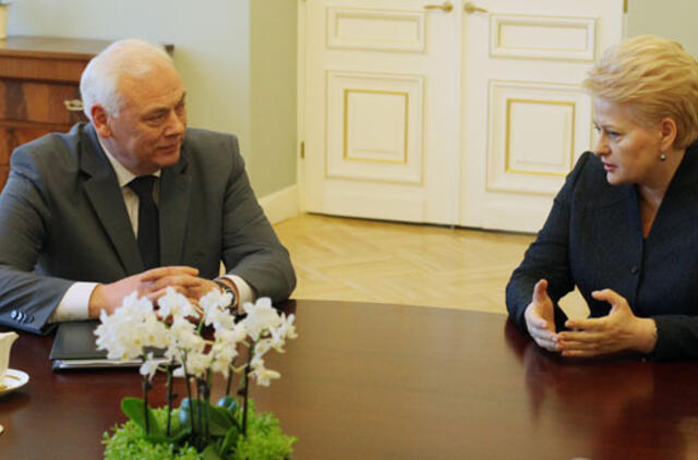 Prezidentės įpareigojimai vidaus reikalų ministrui: skaidri valstybės tarnyba ir vadovų rotacija