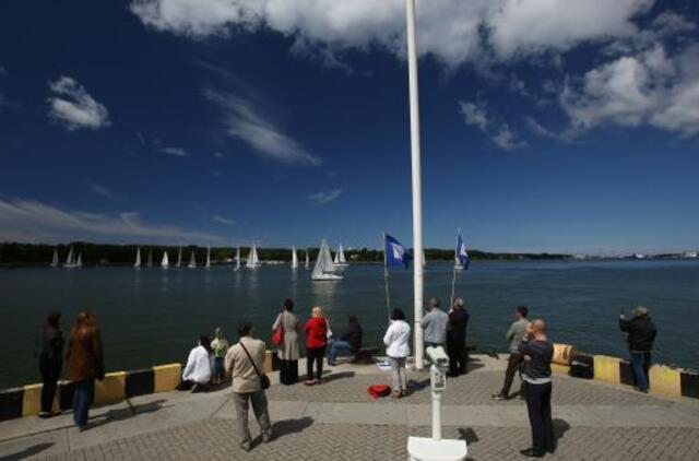 Startavo šeštoji Joninių nakties regata