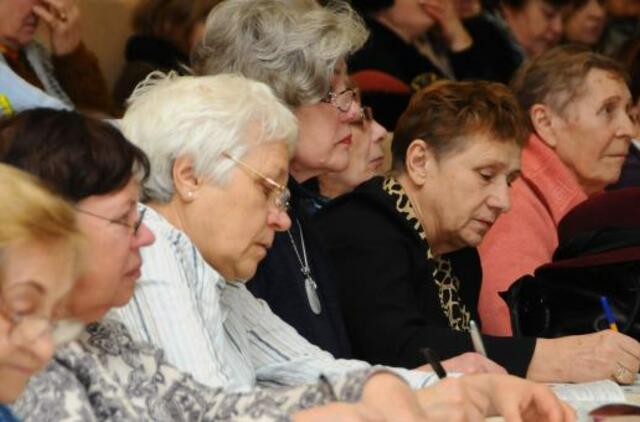 80-mečiai kviečiami į žaibinę Jūros šventės bendraamžių mobilizaciją