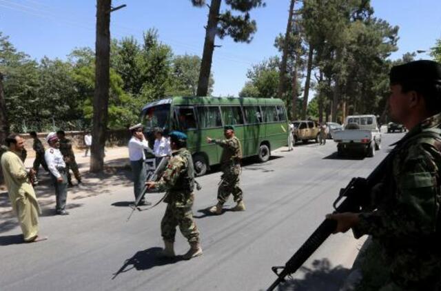 Afganistane žuvo 4 NATO kariai