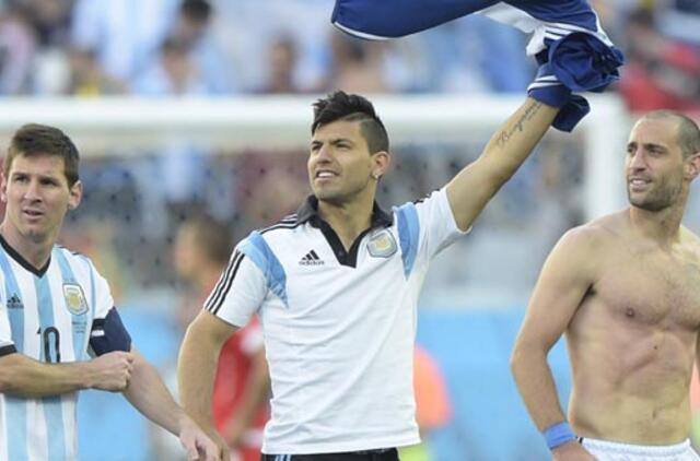 Argentinos rinktinė po pratęsimo 1:0  įveikė šveicarus