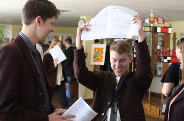 Geriausiems abiturientams - miesto dėmesys