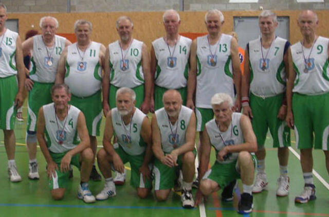 Senjorai pažadą ištesėjo - iškovojo medalius