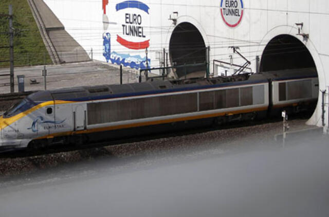 7 neįprasti būdai nukeliauti iš vienos šalies į kitą