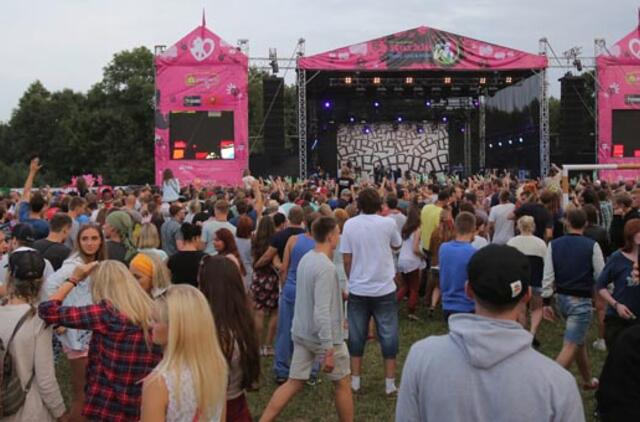 Į pajūrį kviečia festivalis "Karklė Live Music Beach"