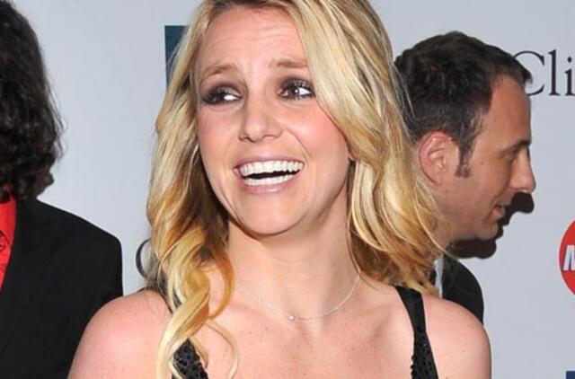Britni Spyrs patvirtino gandus apie ją išdavusį mylimąjį