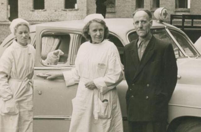 Klaipėdos akvarelės: namai ir žmonės (353)