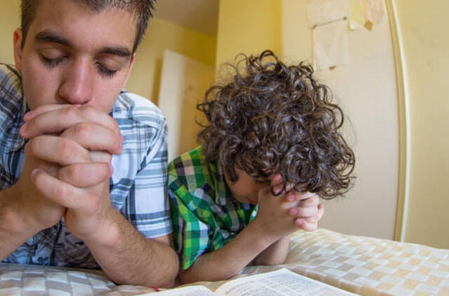 Netradicinis tikėjimas ir vaikai: tėvų valia - šventa