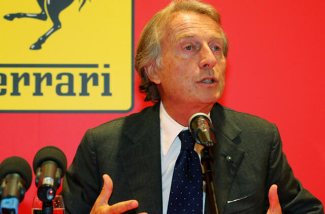 Po "Ferrari" vadovo atsistatydinimo kyla "Fiat" akcijų vertė