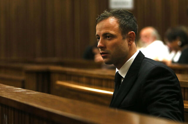 Teismo verdiktas: Oskaras Pistorijus pripažintas kaltu dėl nusikalstamos žmogžudystės