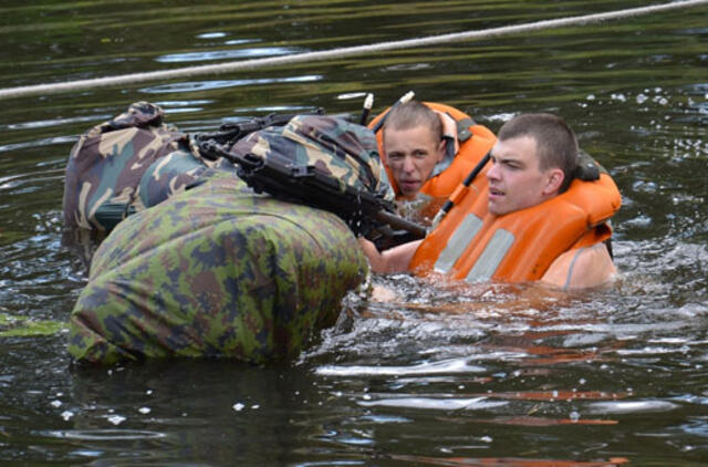 Vykdė bendras karines pratybas