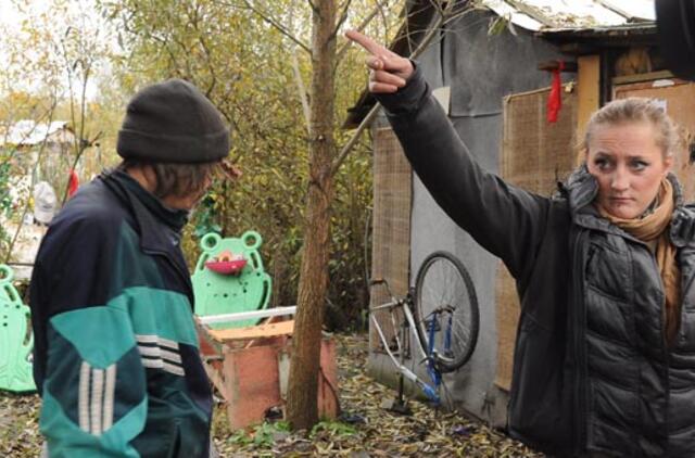 Benamių bakūžėms Pievų gatvėje - galas