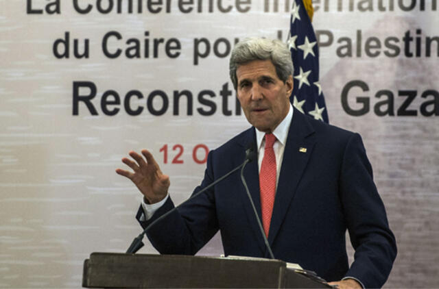 Džonas Keris ragina irakiečius kovoti su džihadistais