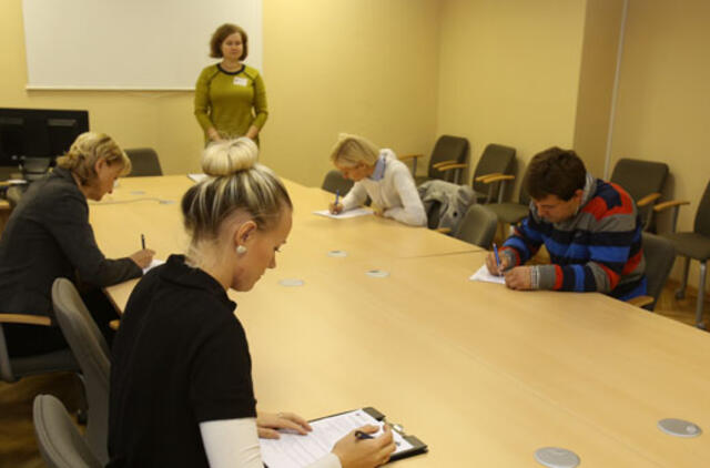 Konstitucijos egzaminas vertė pasukti galvas