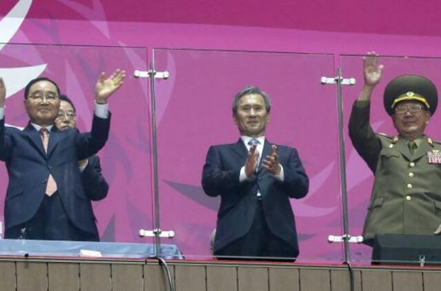 Šiaurės ir Pietų Korėjos vėl kalbasi