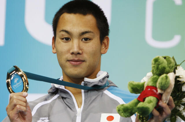 Vaizdo kamerą pavogęs japonų plaukikas diskvalifikuotas 18 mėnesių