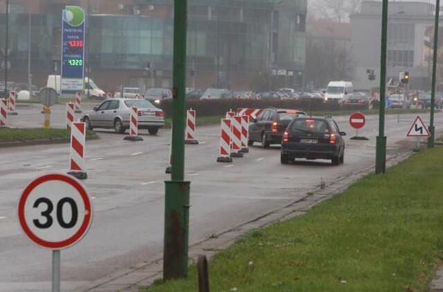 Apribotas transporto eismas Minijos gatve