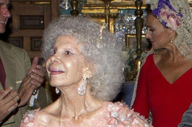 Ispanija: mirė viena tituluočiausių pasaulio aristokračių - hercogienė de Alba
