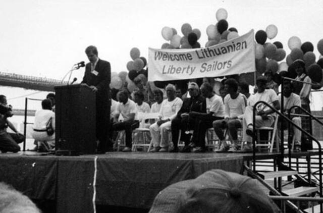 Klaipėdos akvarelės: namai ir žmonės (365)