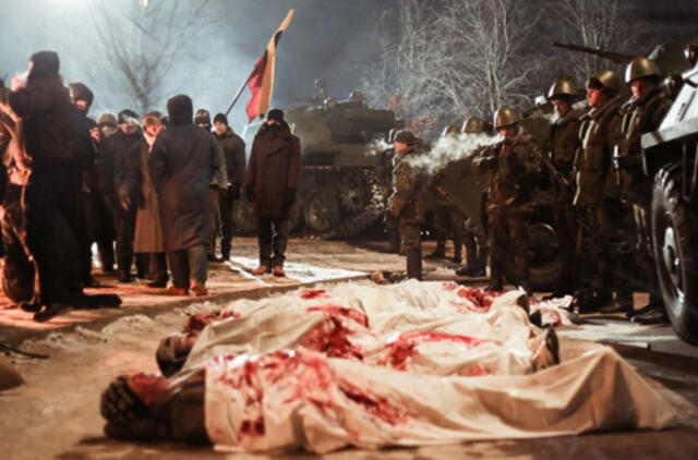 "Mes dainuosim" anonse – malda ir Lietuvos gatvėmis riedantys Sovietų sąjungos tankai
