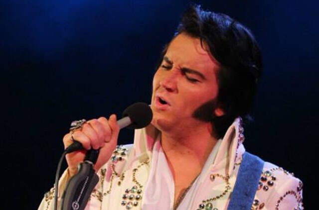 Klaipėdą sudrebins įspūdingas britų atlikėjo Ben Portsmouth pasirodymas "ELVIS Tribute Show“.