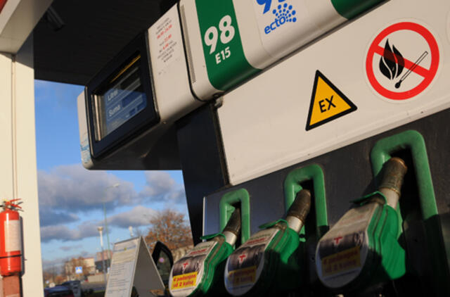 Prisipylė kuro ir nesumokėjęs pabėgo pėsčiomis