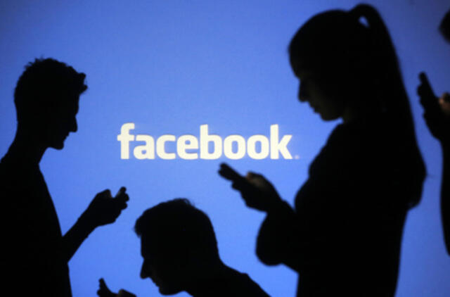 "Facebook" pelnas ketvirtąjį ketvirtį pakilo 34 proc.