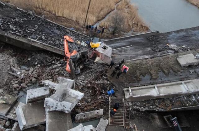 Kaliningrade sugriuvo tiltas, žuvo 4 žmonės