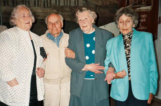 Klaipėdos teatro istorijos (17)Aktorių puokštė Nijolės Navogreckienės prisiminimuose