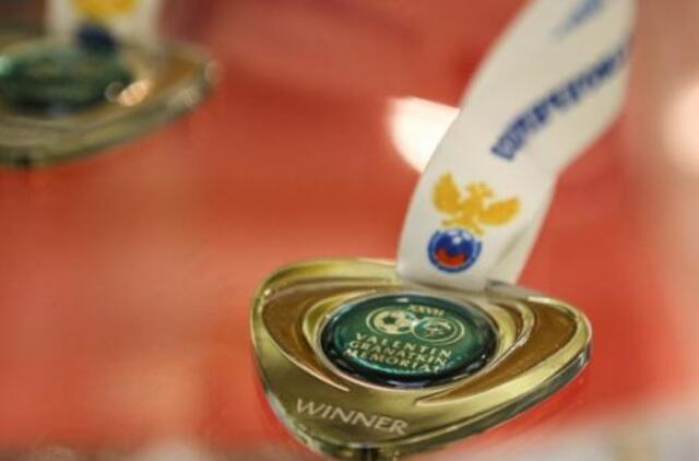 Lietuvos aštuoniolikamečiai - dešimti