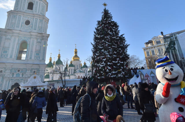 "The Financial Times" Ukrainai prognozuoja galimą nemokumą