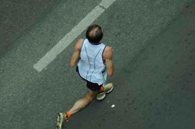 Amerikietis, bėgdamas į darbą ir atgal, kasdien įveikia 33 km