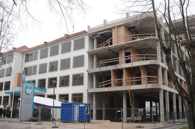 Bandoma išjudinti ligoninės priestato statybas