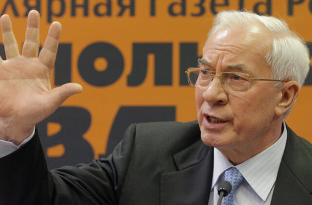 Buvęs Ukrainos premjeras Mykola Azarovas kaltina Vakarus apgaule