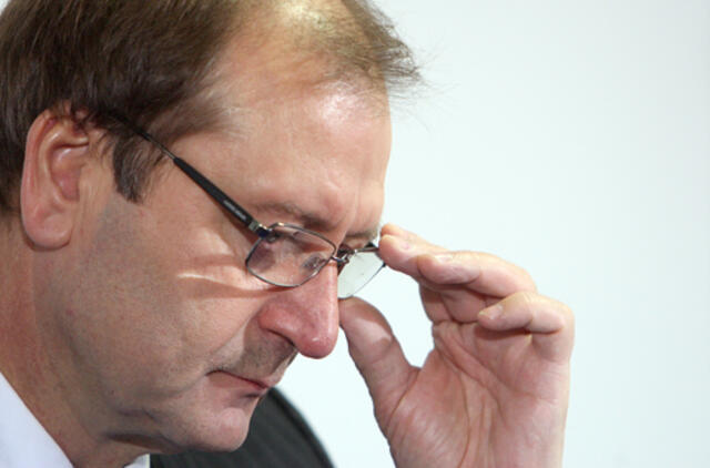 EP grįžta prie Viktoro Uspaskicho neliečiamybės klausimo