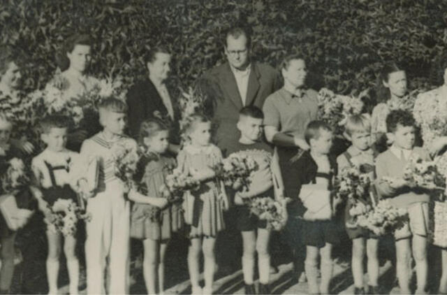 Klaipėdos akvarelės: namai ir žmonės (375)