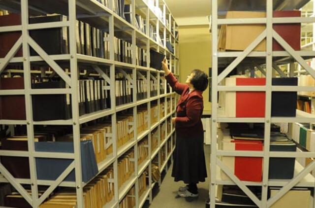 Klaipėdos archyvuose - nuo autobiografijų iki kojinių