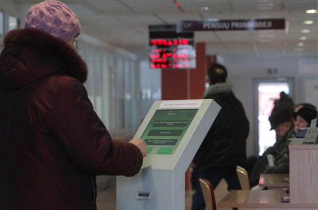 Pernai pastebimai sumažėjo "Sodros" deficitas