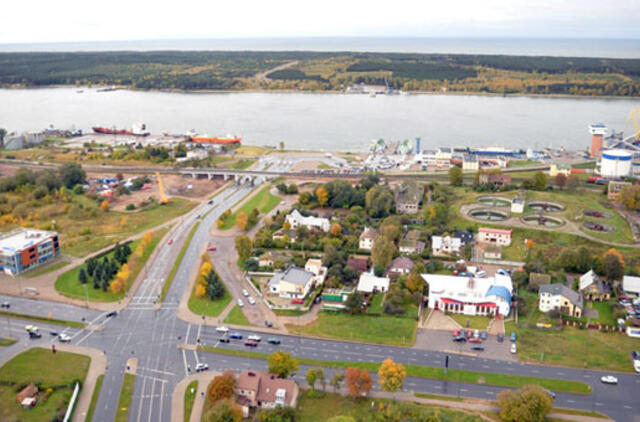 Yra norinčiųjų nušluoti pusę Klaipėdos uosto