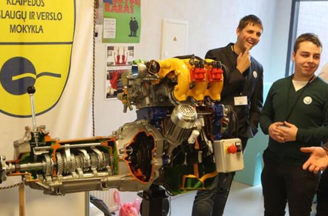 Moksleivių verslai: nuo sapnų mašinos iki vilkelių